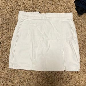 Lola white mini skirt
